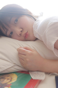 年轻母亲五